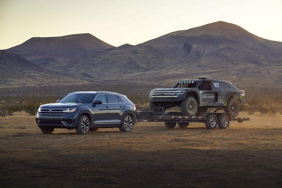 Volkswagen Atlas Cross Sport R Concept 2019 года  (фото 16 из 19)